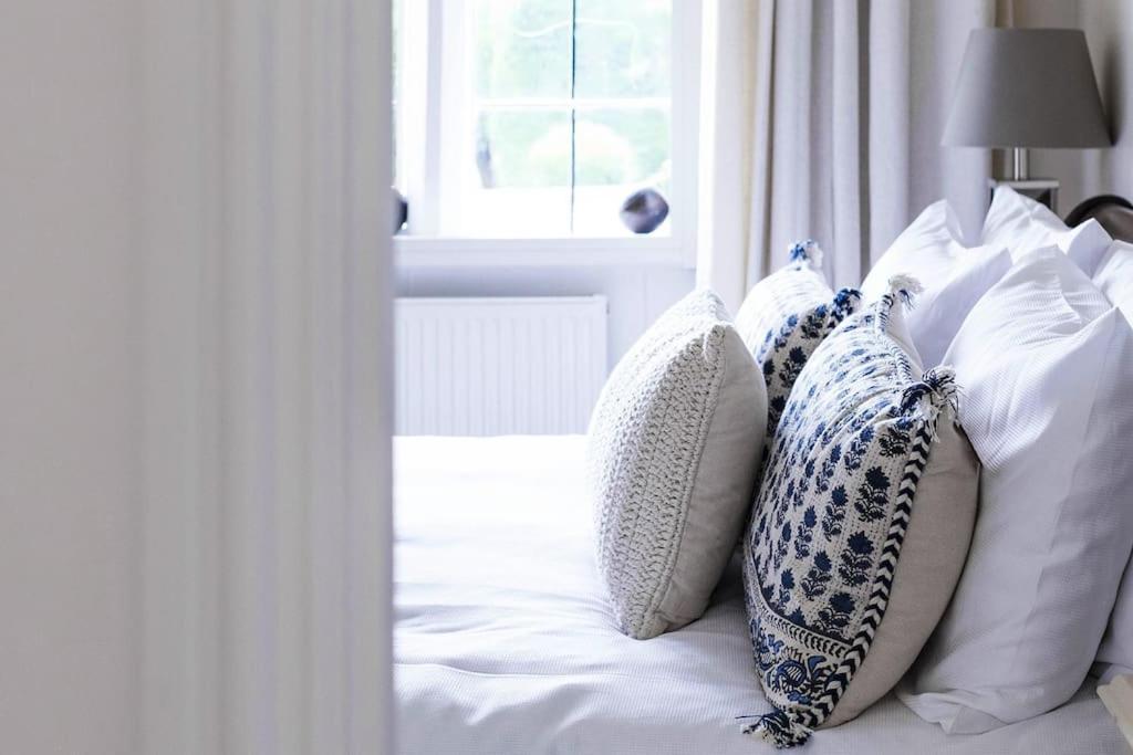 Stylish Painswick Getaway Villa Buitenkant foto