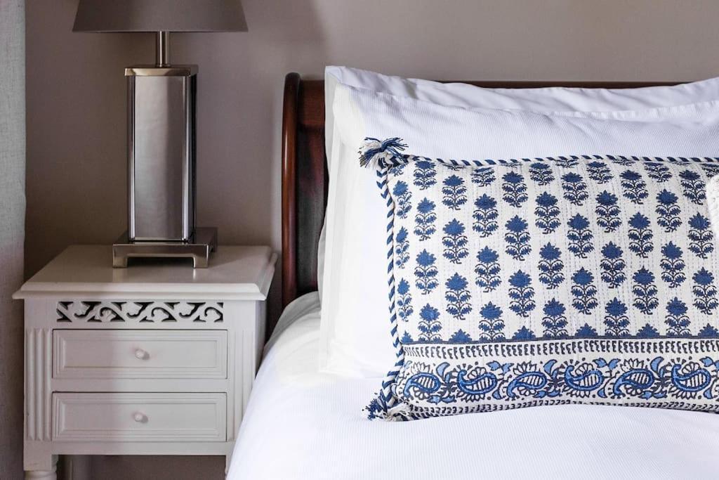 Stylish Painswick Getaway Villa Buitenkant foto