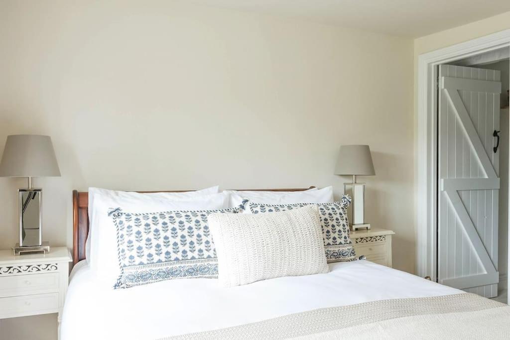 Stylish Painswick Getaway Villa Buitenkant foto
