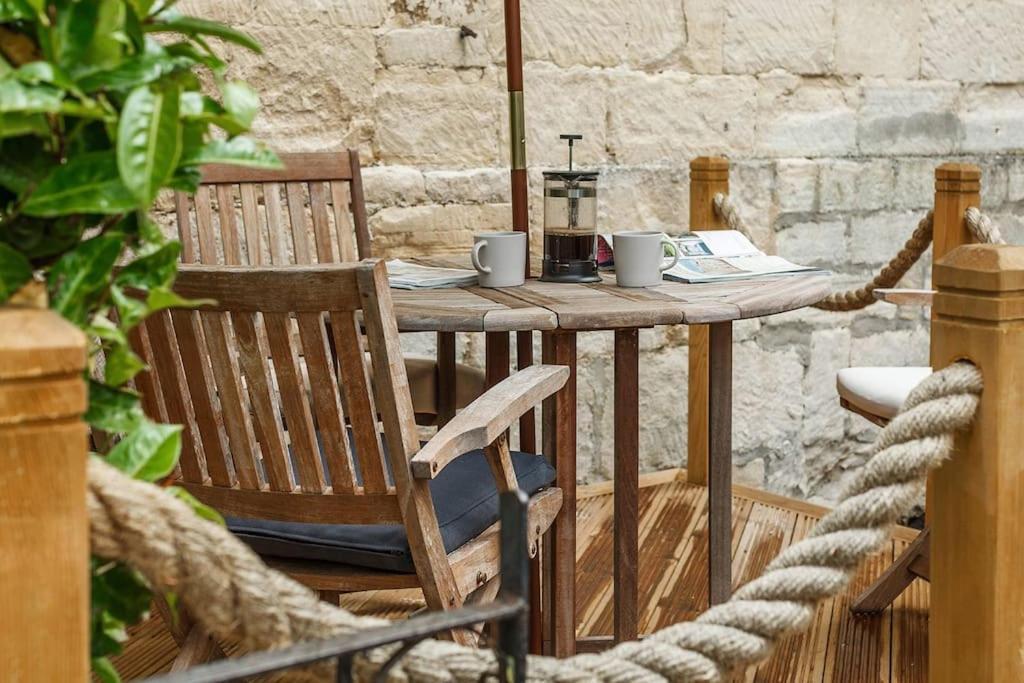 Stylish Painswick Getaway Villa Buitenkant foto