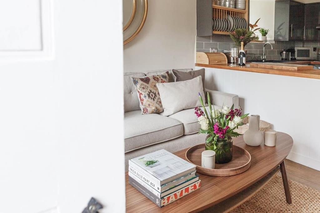 Stylish Painswick Getaway Villa Buitenkant foto