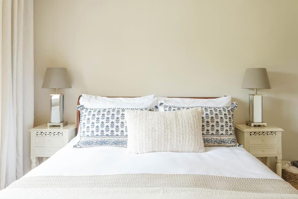 Stylish Painswick Getaway Villa Buitenkant foto