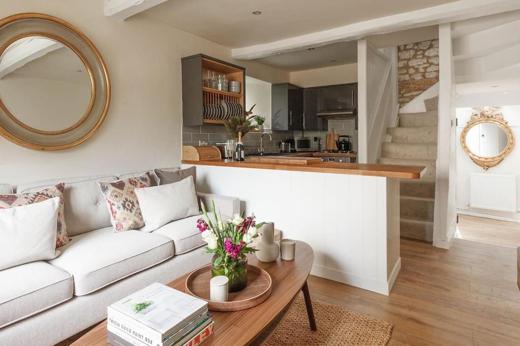 Stylish Painswick Getaway Villa Buitenkant foto